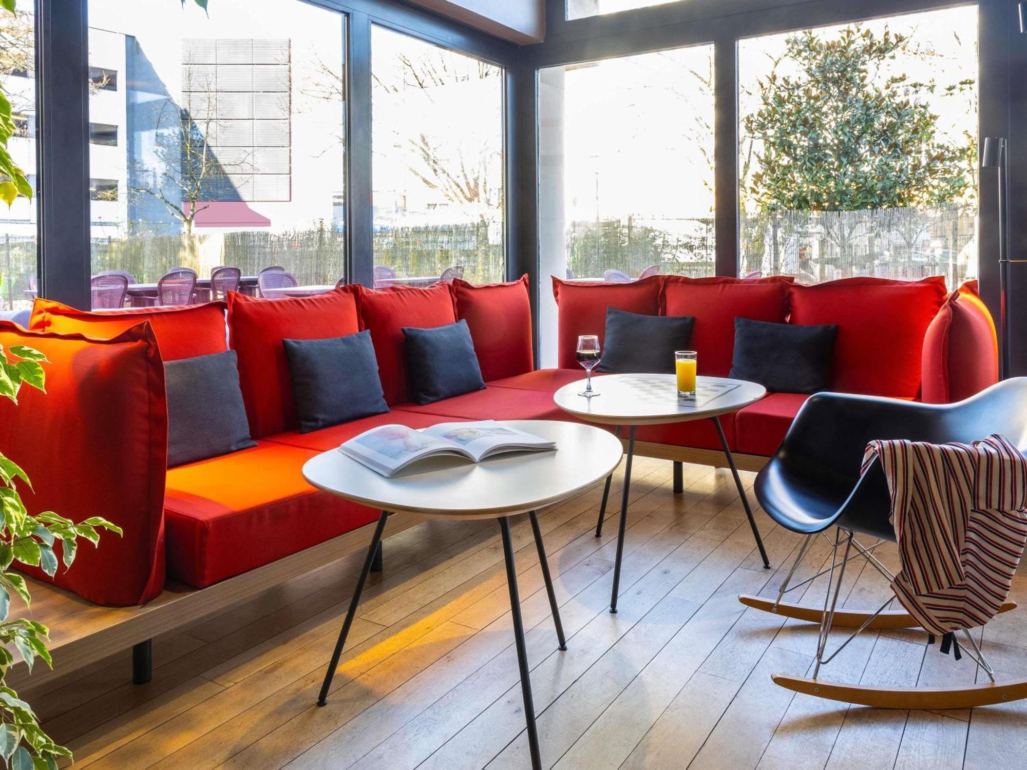 Ibis Epinal Centre Hotell Exteriör bild