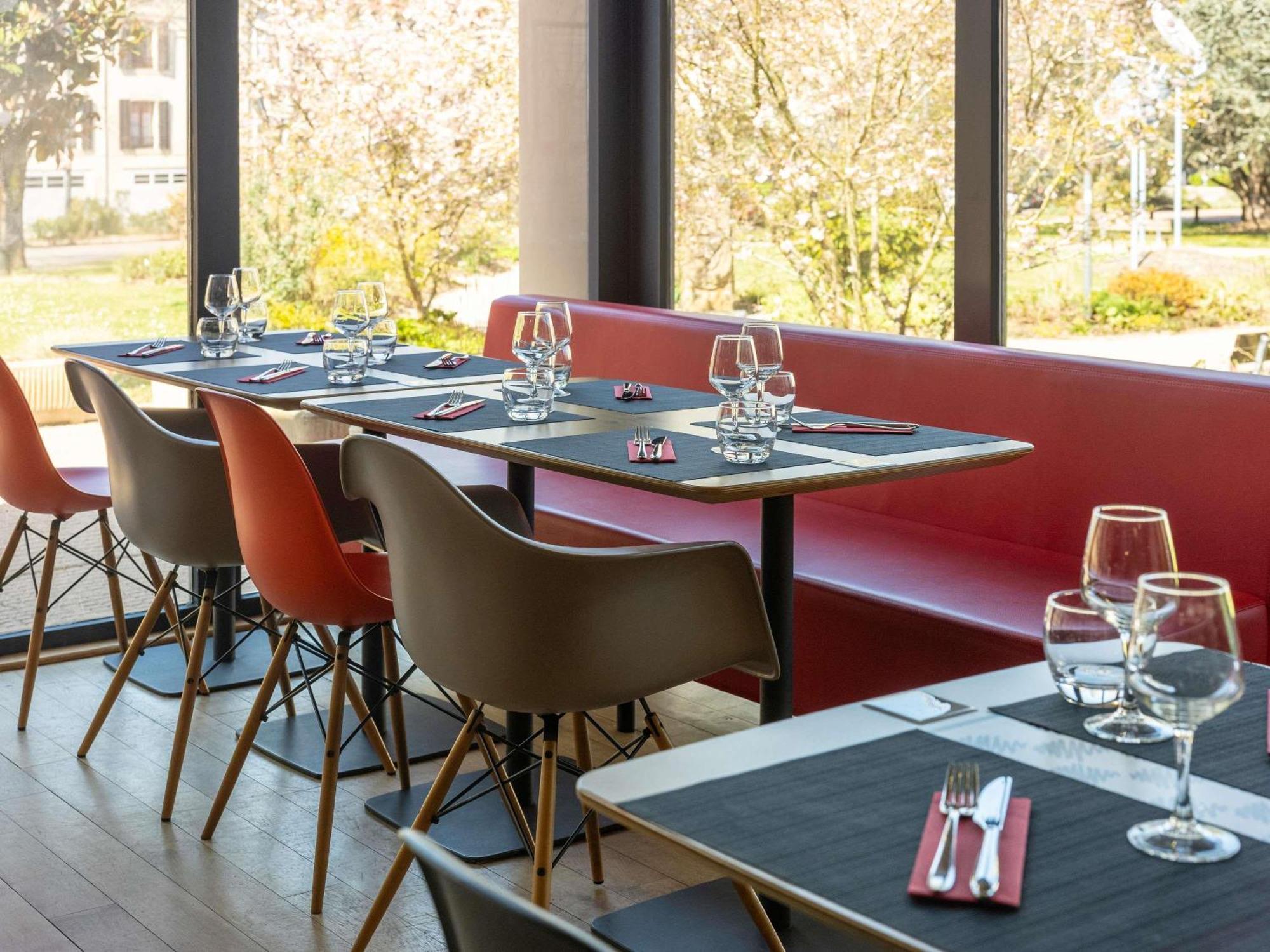 Ibis Epinal Centre Hotell Exteriör bild
